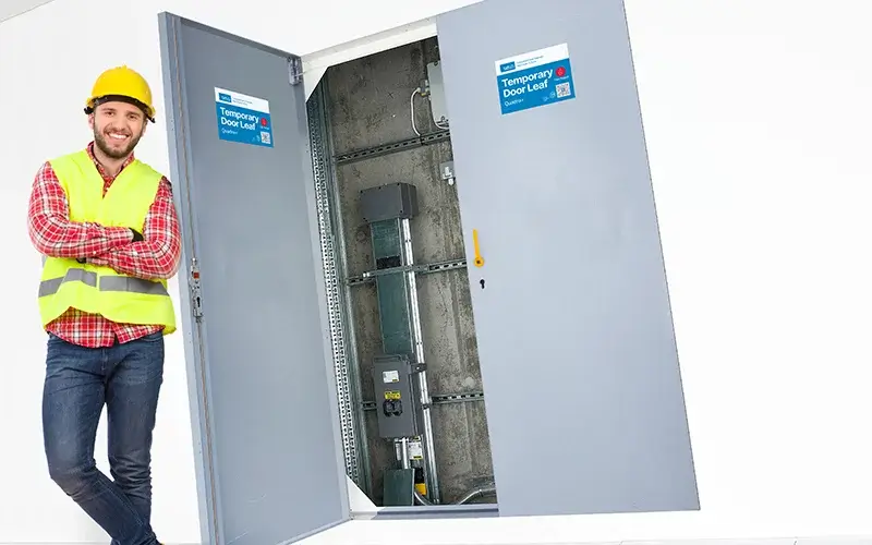 Quadra+® Temporary Doors - read more